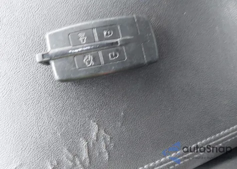 2010 Ford Taurus Sho z USA, uszkodzony, nr VIN 1FAHP2KT0AG110093